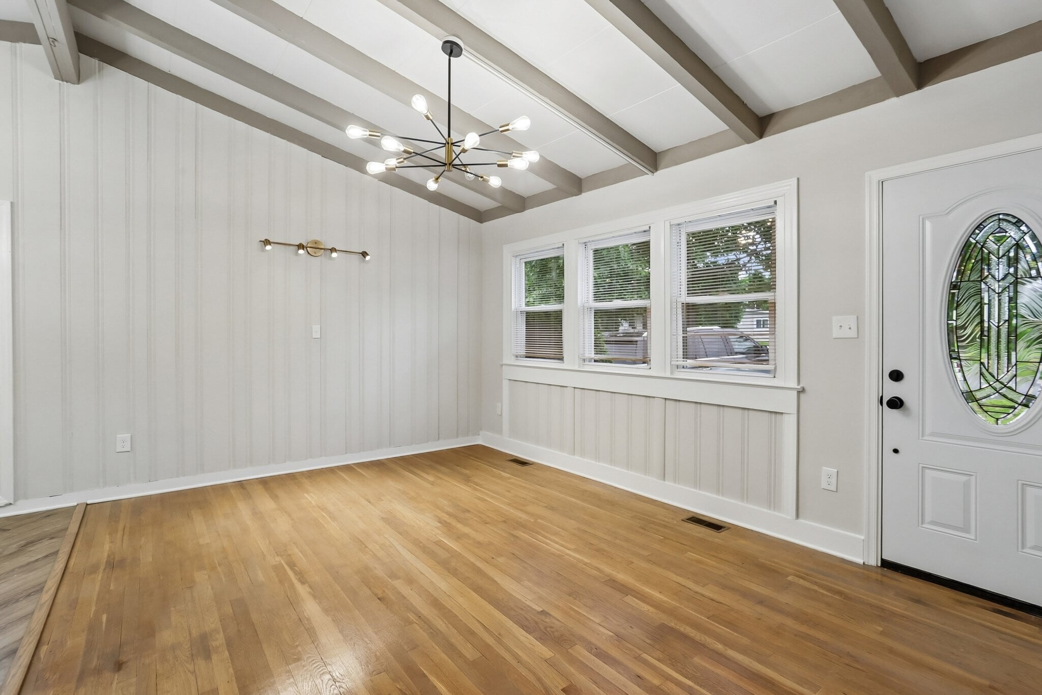 Building Photo - 203 Woodland Rd