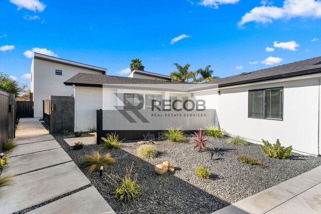 Building Photo - 8353 Ivory Coast Dr