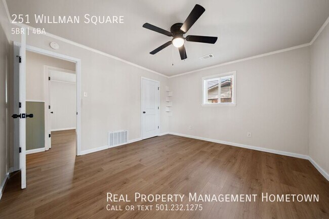 Building Photo - 251 Willman Square