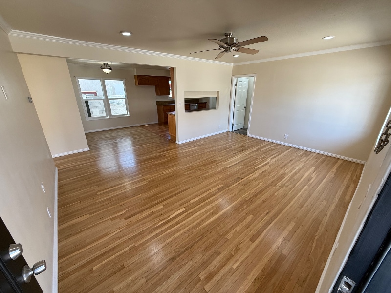 Building Photo - 1051 E Badillo St