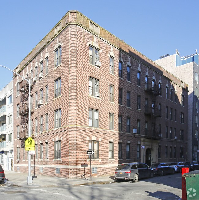 Primary Photo - Atlantic Court
