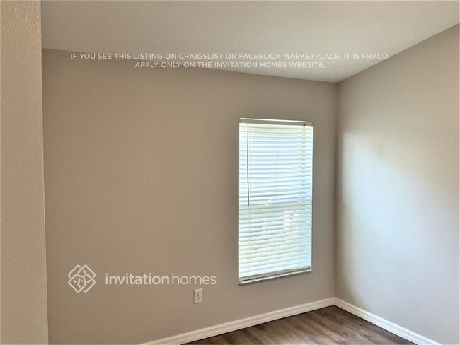 Building Photo - 10624 Navigation Dr
