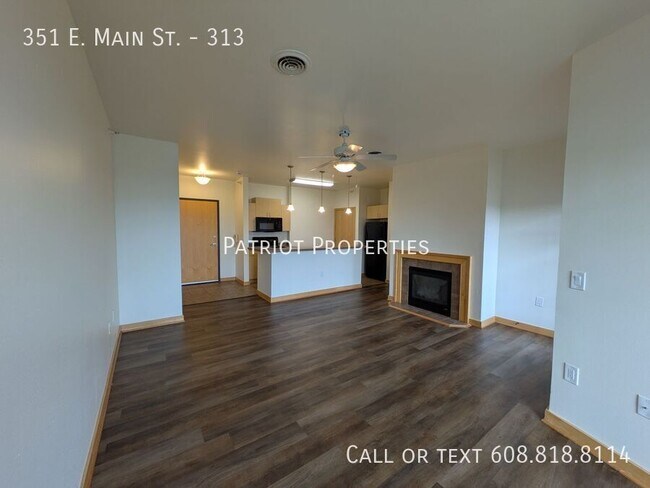 Building Photo - 351 E Main St