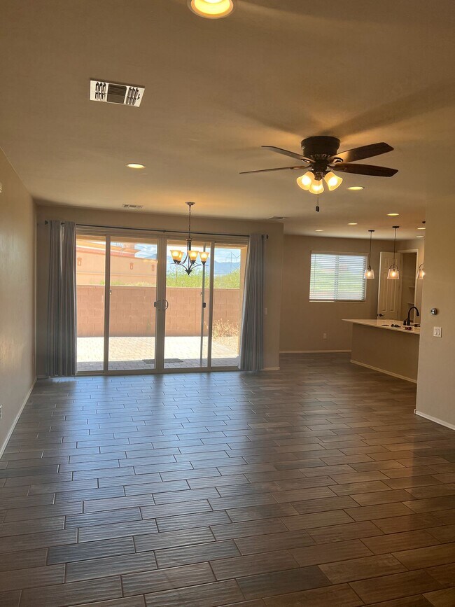 Building Photo - 16023 S Camino Casal
