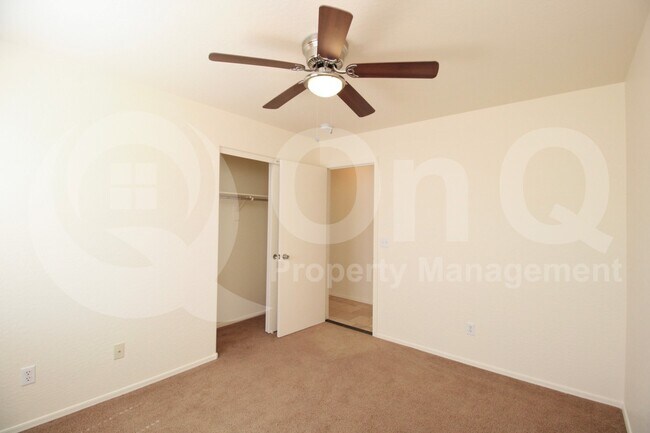 Building Photo - 25663 W Shooting Star Ln