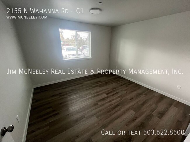 Building Photo - 2155 N Wahanna Rd