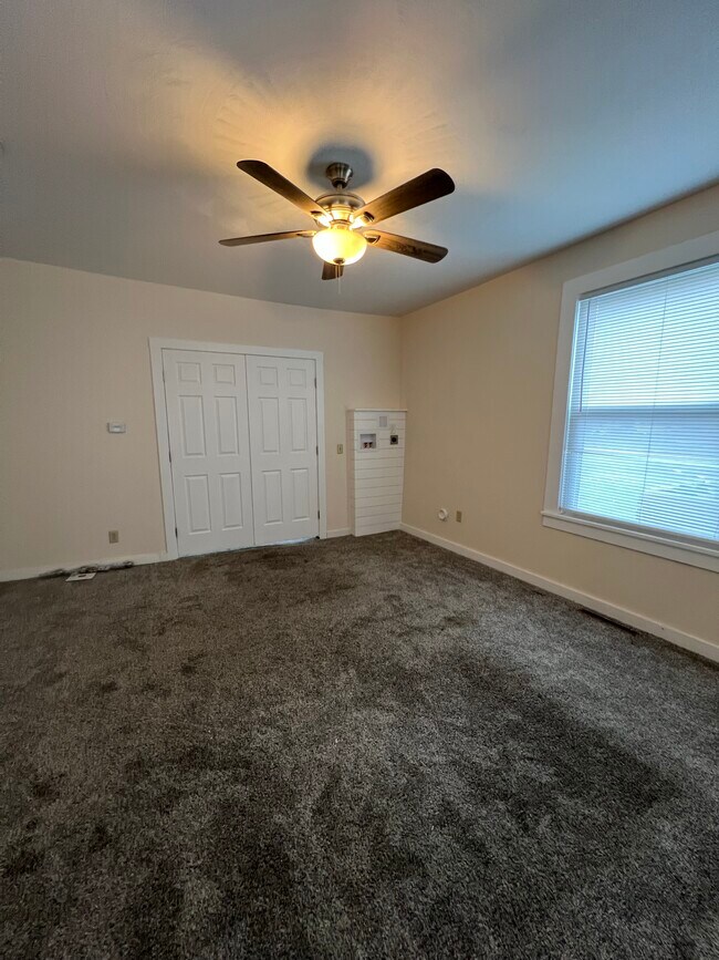 Building Photo - 8901 South St