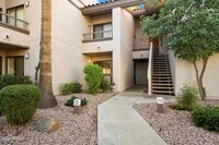 Building Photo - 9460 N 92nd St