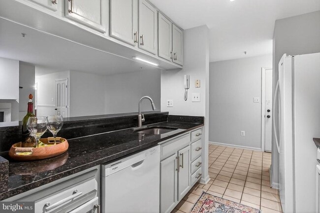 Building Photo - 4126 Monument Ct