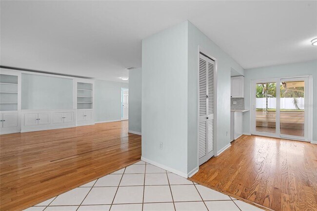 Building Photo - 13236 84th Terrace