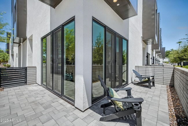 Building Photo - 5151 N 13th Pl