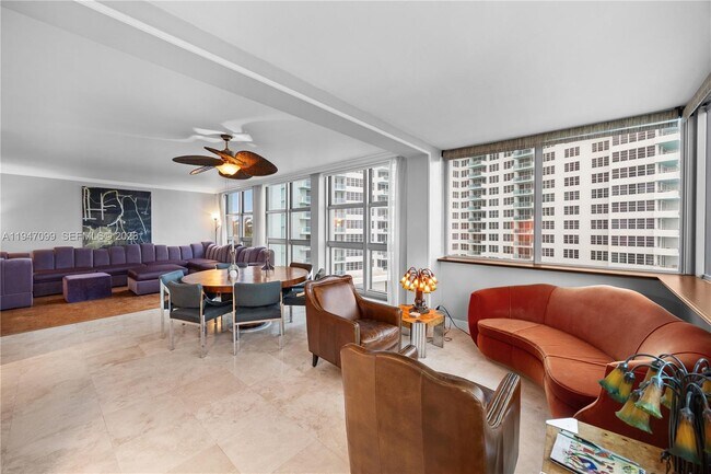 Building Photo - 5055 Collins Ave