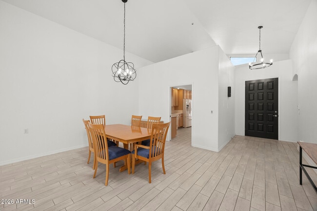 Building Photo - 8479 N 84th Pl