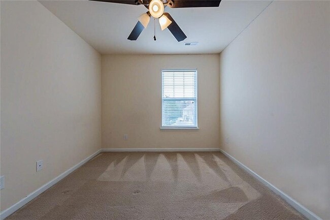 Building Photo - 311 Sandy Spring Ln