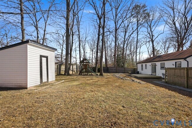 Building Photo - 115 Big Meadows Terrace