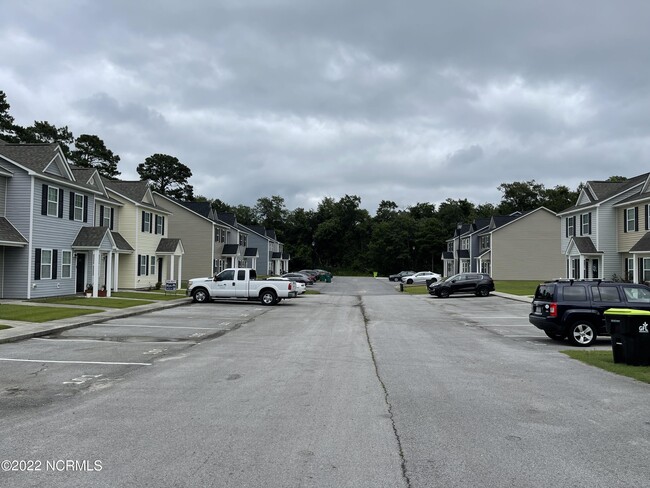 Building Photo - 115 Virginia's Landing Ct