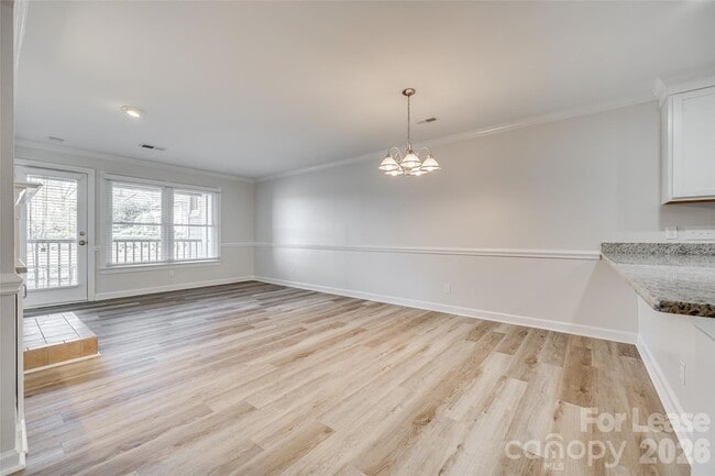 Building Photo - 13822 Queens Harbor Rd