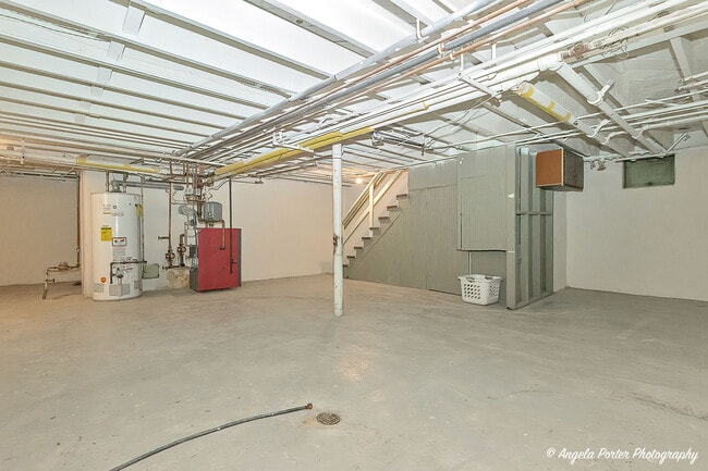 Building Photo - 603 Westmoreland Ave