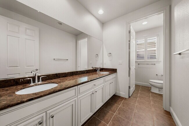 Building Photo - 7585 Mindy Mae Ln