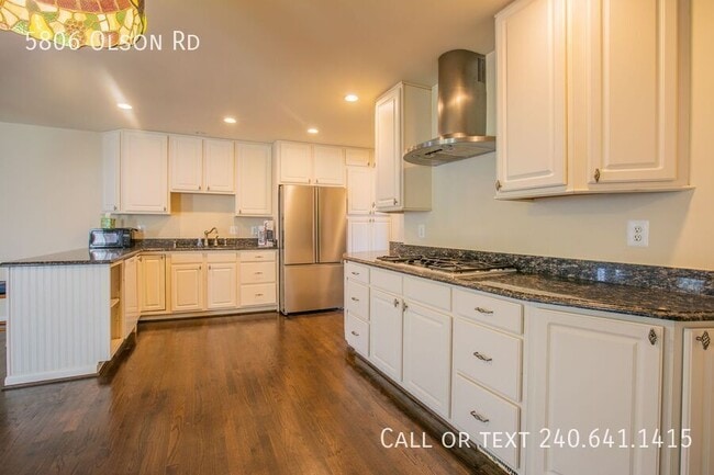 Building Photo - 5806 Olson Rd