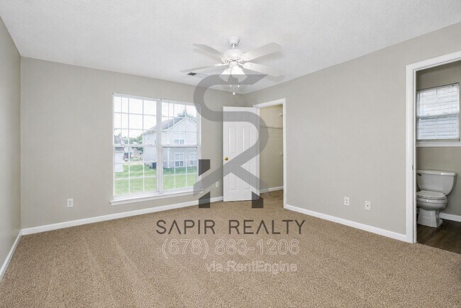 Building Photo - 5868 Amerson Ln