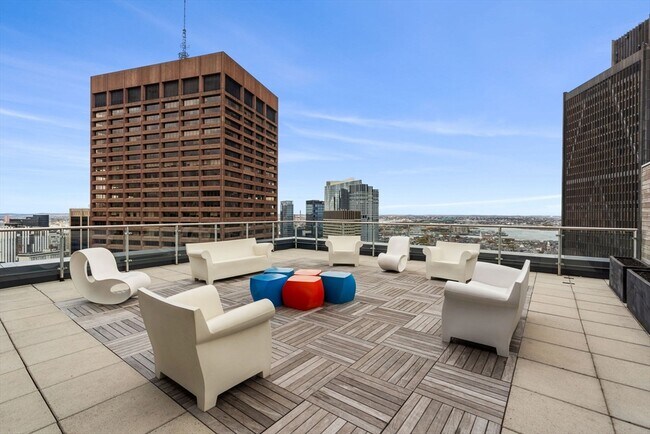 Building Photo - 45 Province St