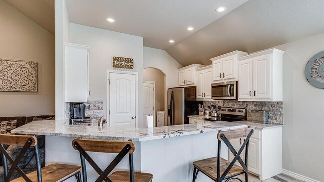 Building Photo - 3308 White Horse Dr