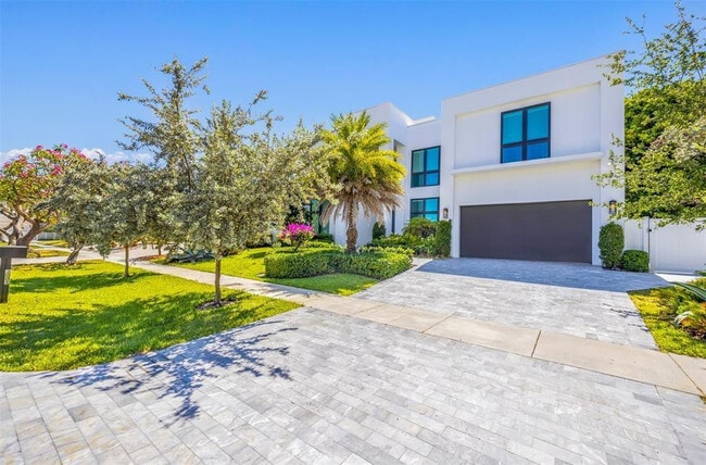 Building Photo - 2001 Marietta Dr