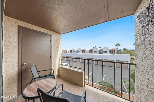 Building Photo - 16540 E Gunsight Dr