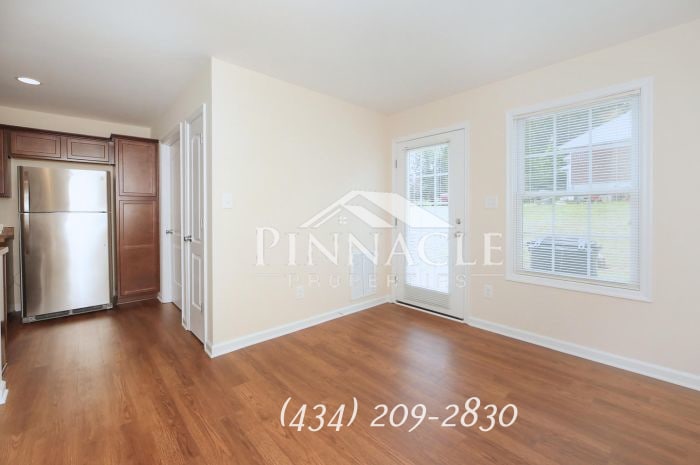 Building Photo - 124 Tomahawk Industrial Park