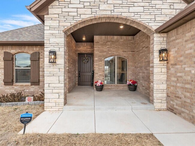 Building Photo - 1027 Kimberlin Ln