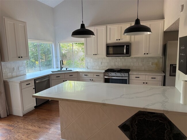 Building Photo - 2018 Woodstream Blvd