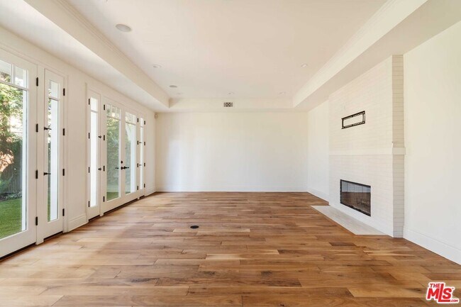 Building Photo - 685 San Lorenzo St