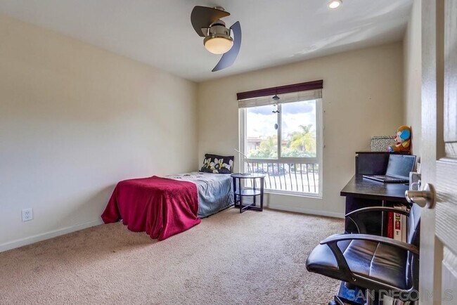 Building Photo - 6602 Beadnell Way