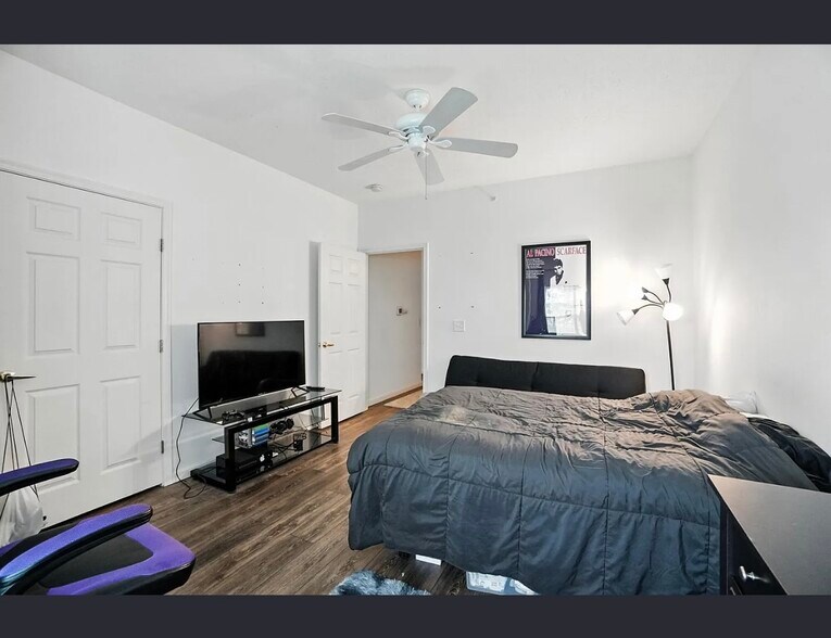 Building Photo - 961 Mistflower Ln