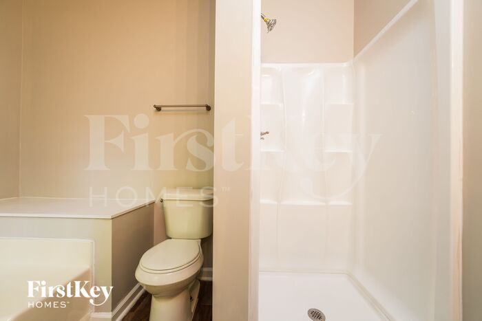 Building Photo - 2007 Sandbrook Ct SW