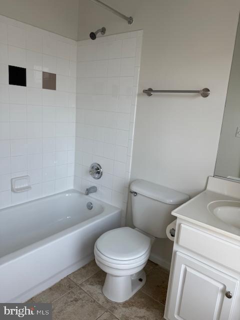 Building Photo - 21752 Ascot Ct