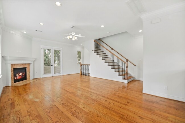 Building Photo - 4501 Crawford St