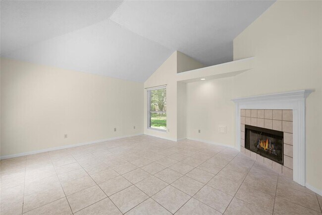 Building Photo - 17402 Eastwood Cir