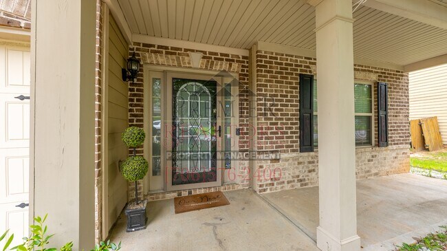 Building Photo - 306 Irish Ln