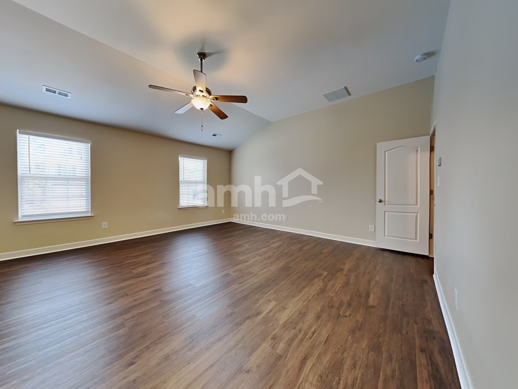Building Photo - 4435 Clymer Ct