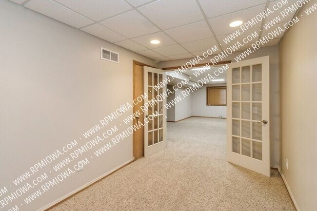 Building Photo - 1204 NW 26th St