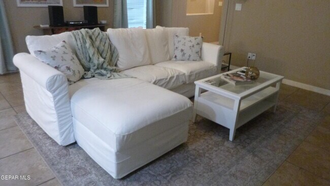 Building Photo - 14229 English Point Ave