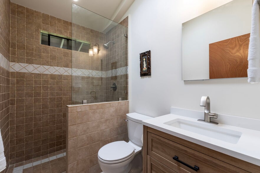 Guest Bathroom - 153 W Waipio Rd