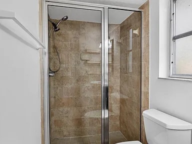 Building Photo - 10330 N Military Trl