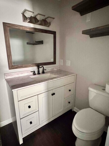 Building Photo - 3090 Brandon Rd