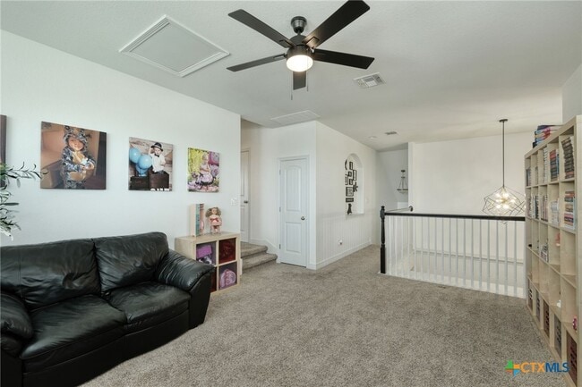 Building Photo - 2701 Rabbit Creek Dr