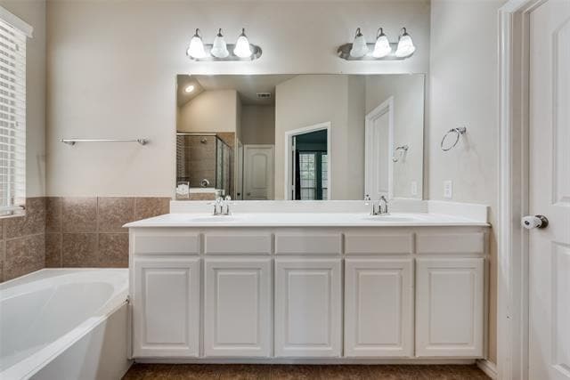Building Photo - 2900 N Umberland Dr