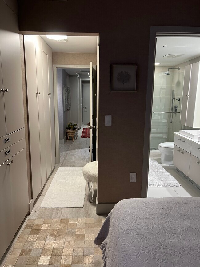 master closets - 45 SW 9th St