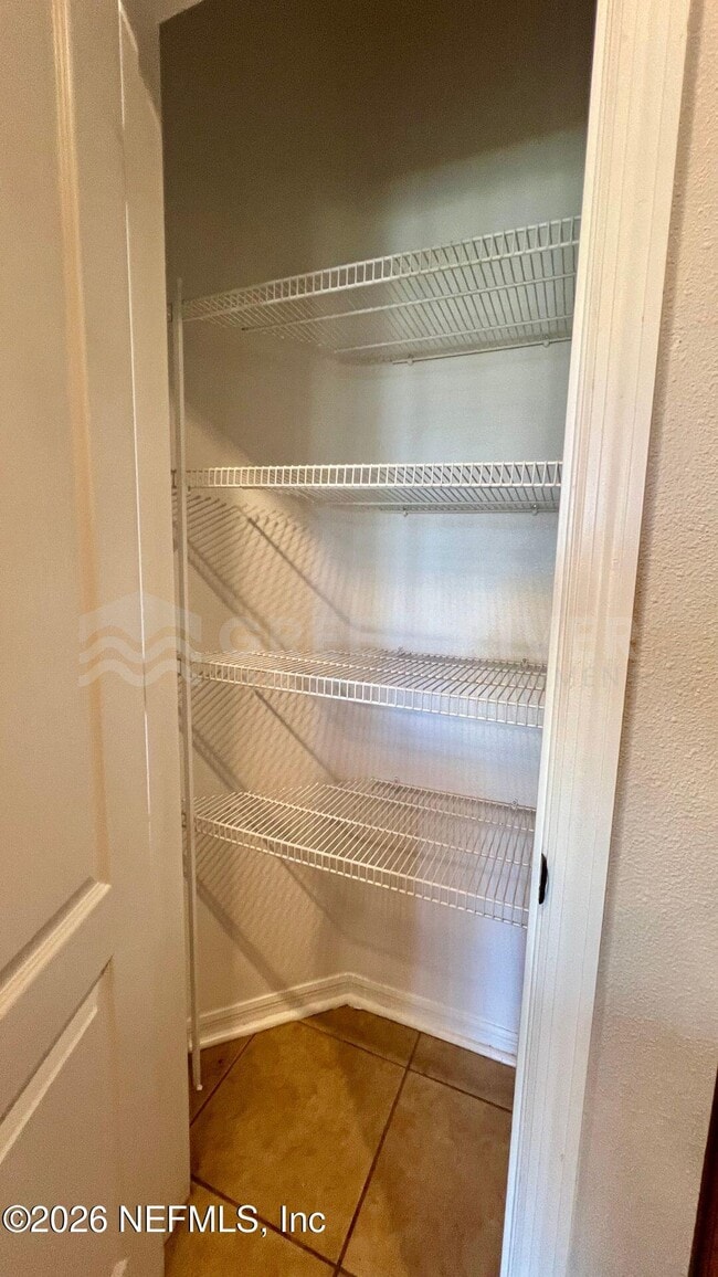 Building Photo - 5285 Brighton Park Ln